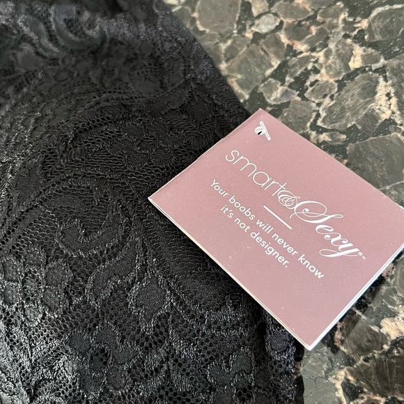 Smart & Sexy Womens Signature Lace Deep V Bralette in Large - Picture 4 of 5